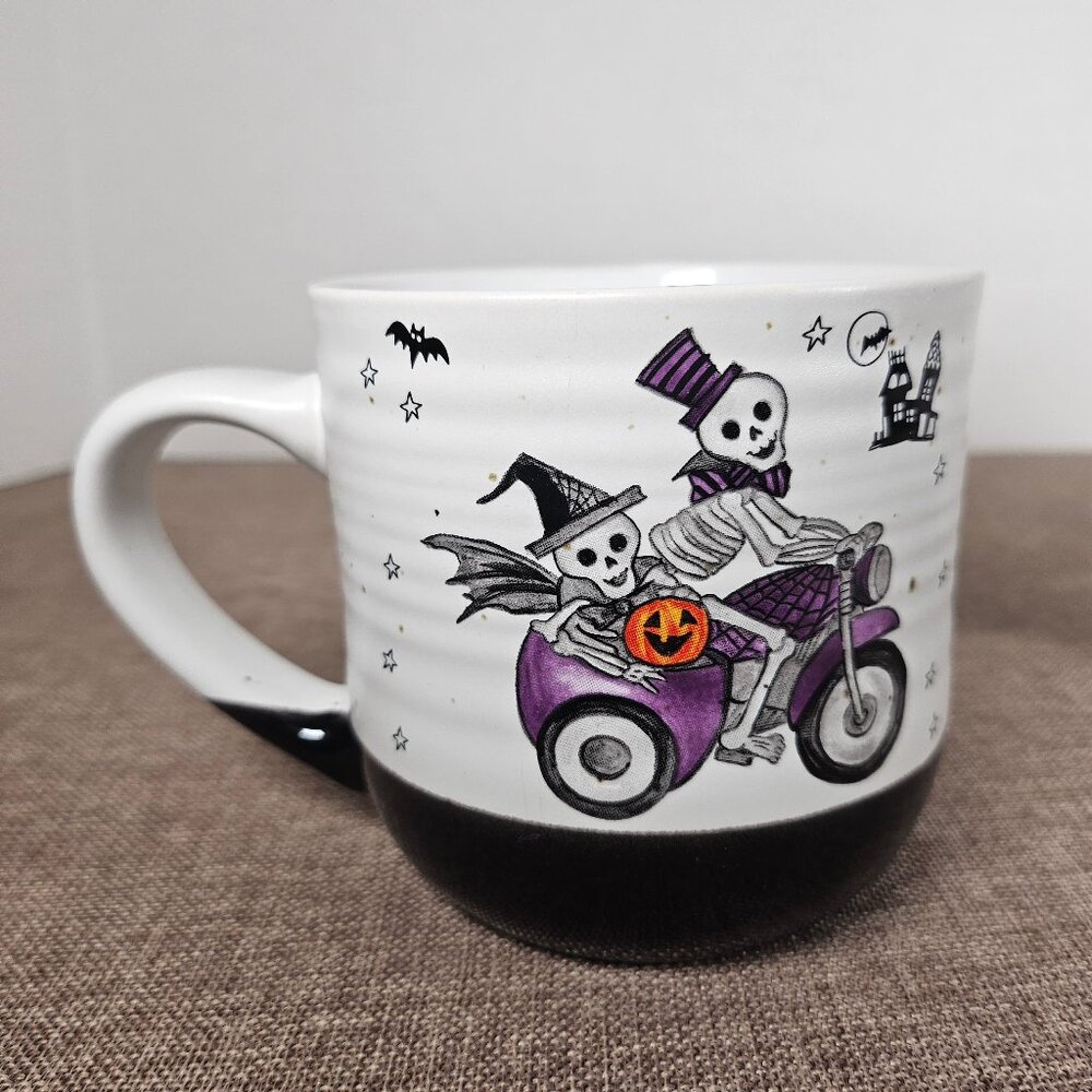 Two Ceramic Skeletons On Motor Scooter Bikes 18 Inch Mugs Cobwebs And Cauldrons - Picture 2 of 9